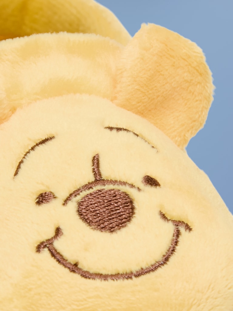 Old Navy x Disney Winnie the Pooh Velvet Slippers for Baby