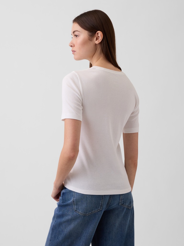 Modern Ribbed Crewneck T-Shirt