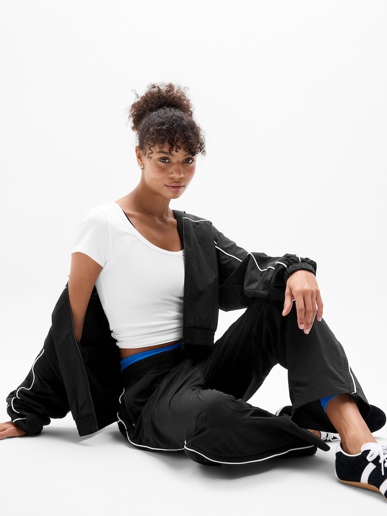 Signature Rib Scoop Tee