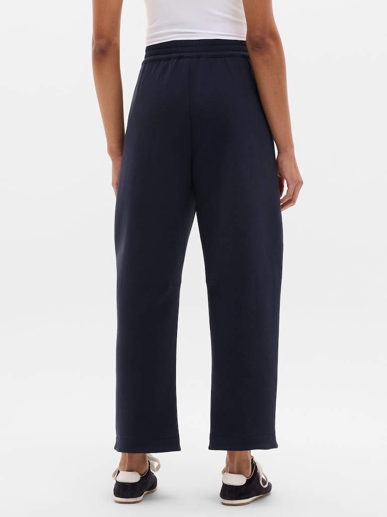 Form Knit Mid Rise Barrel Pant
