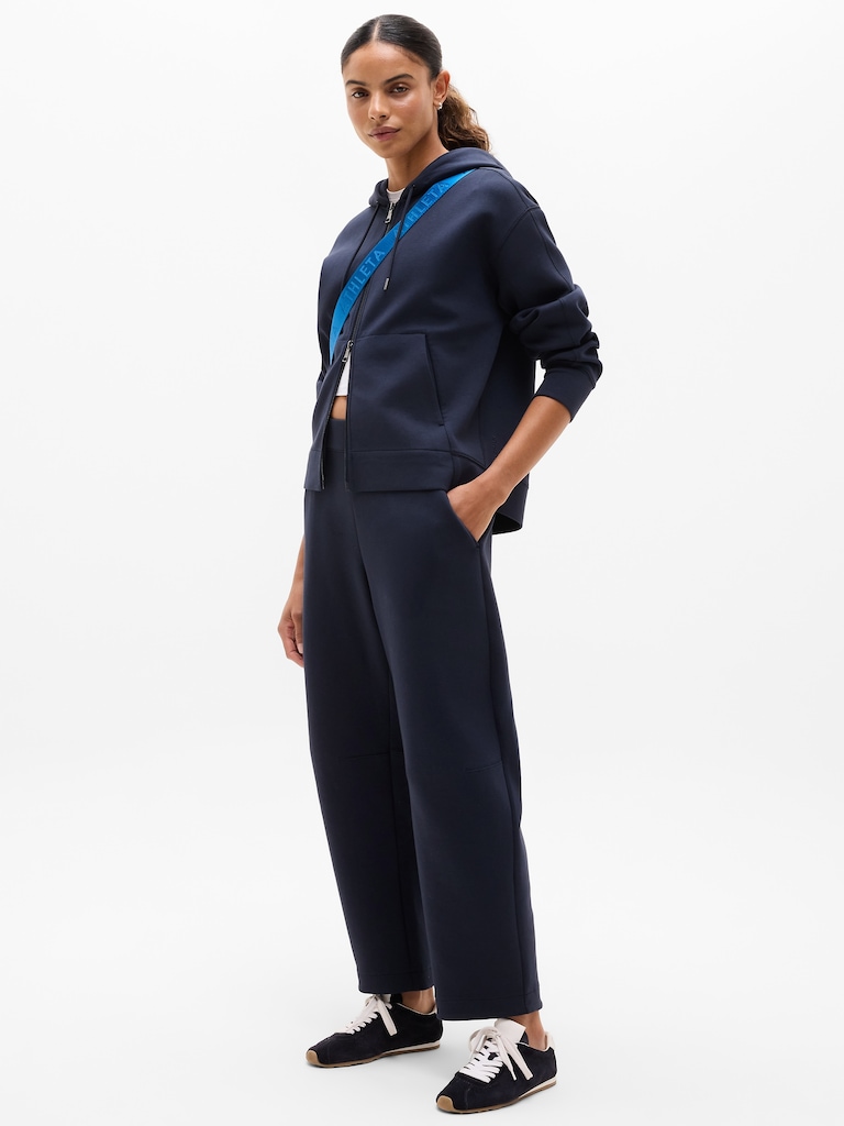 Form Knit Mid Rise Barrel Pant