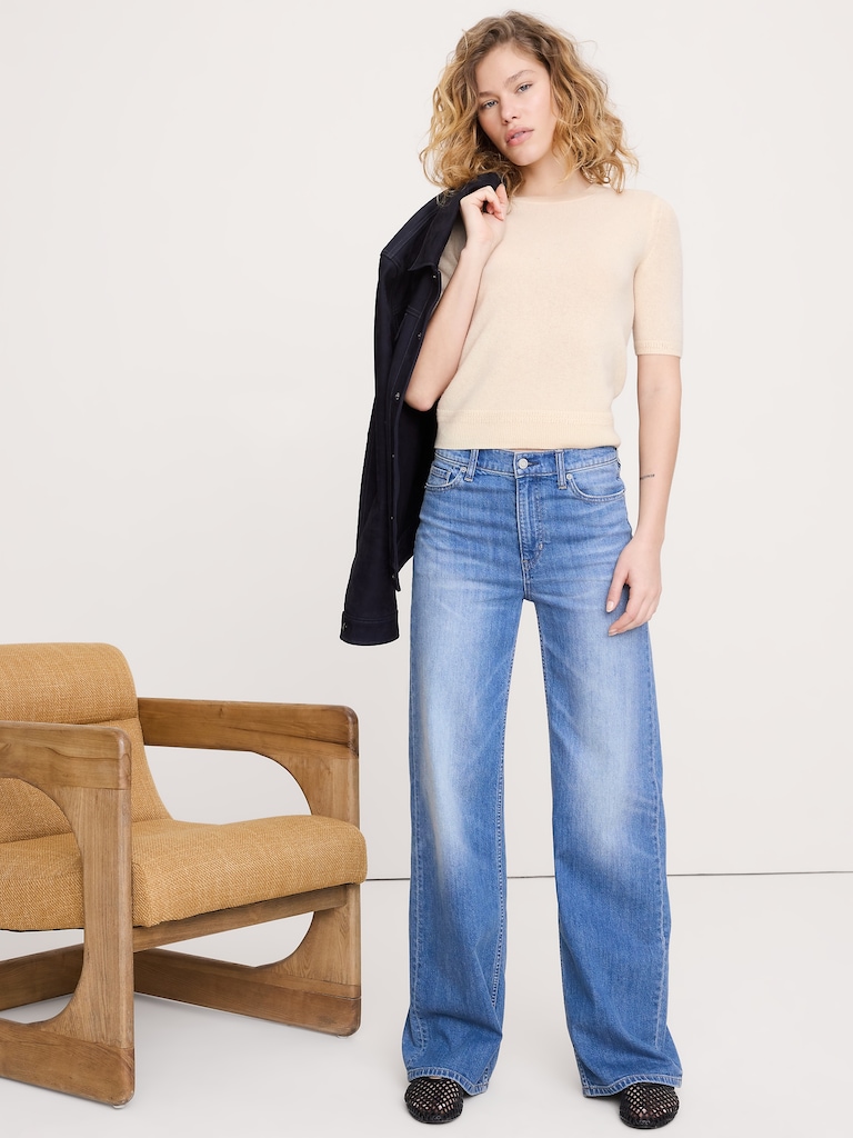 Lightweight Cashmere Short-Sleeve Sweater