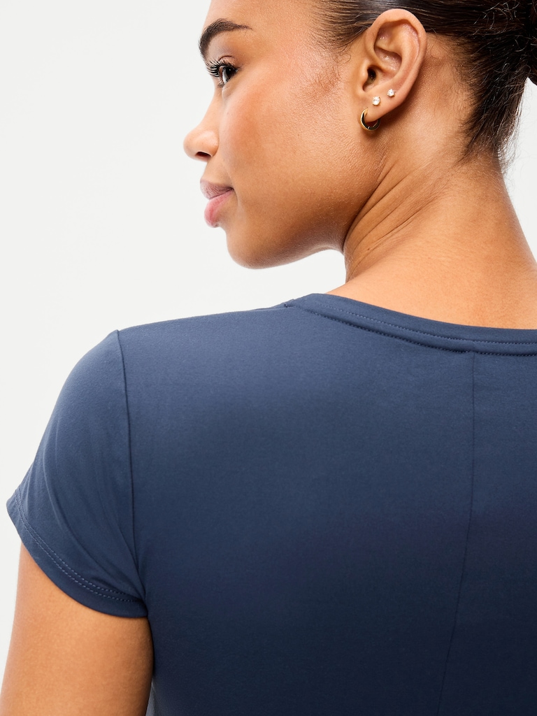 StudioSmooth Short-Sleeve Base Layer Top