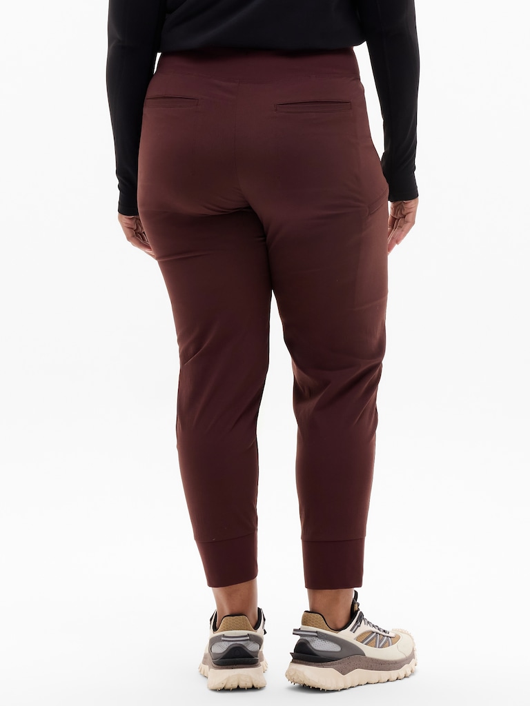 Trekkie North High Rise Jogger