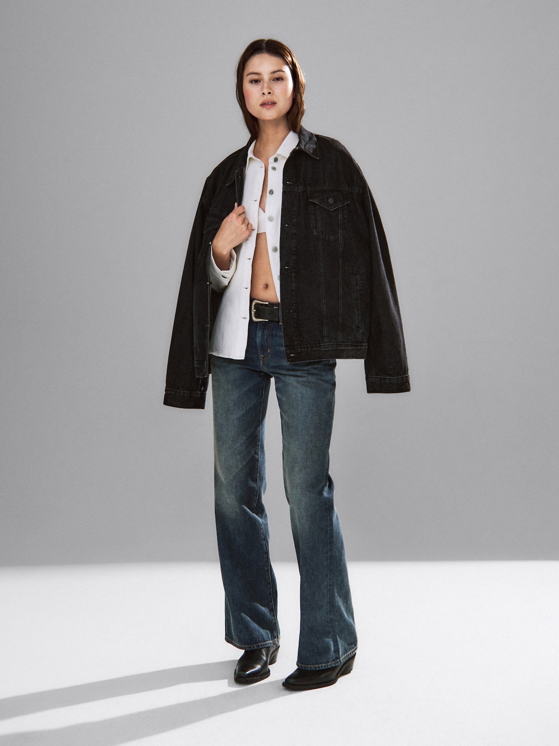 Mid Rise Rigid Relaxed Flare Jeans