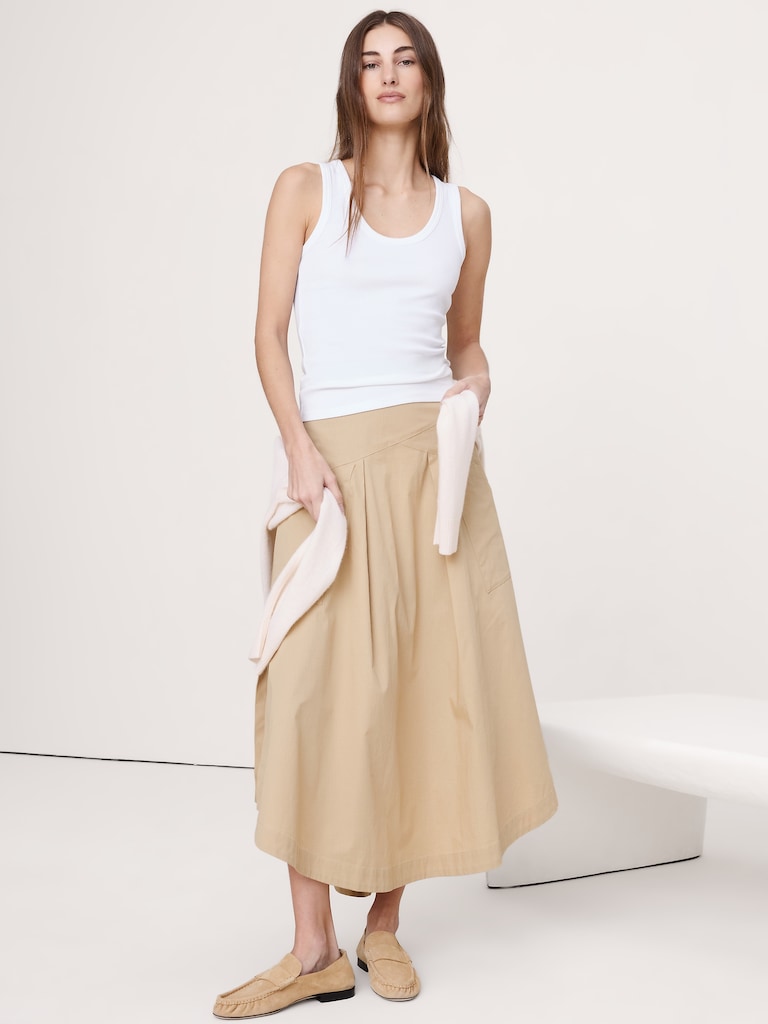 Ribbed Scoop-Neck Tank