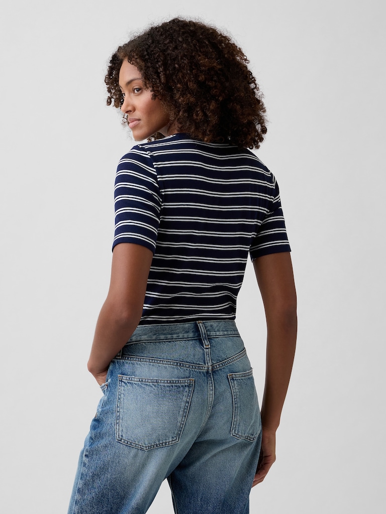 Modern Ribbed Crewneck T-Shirt