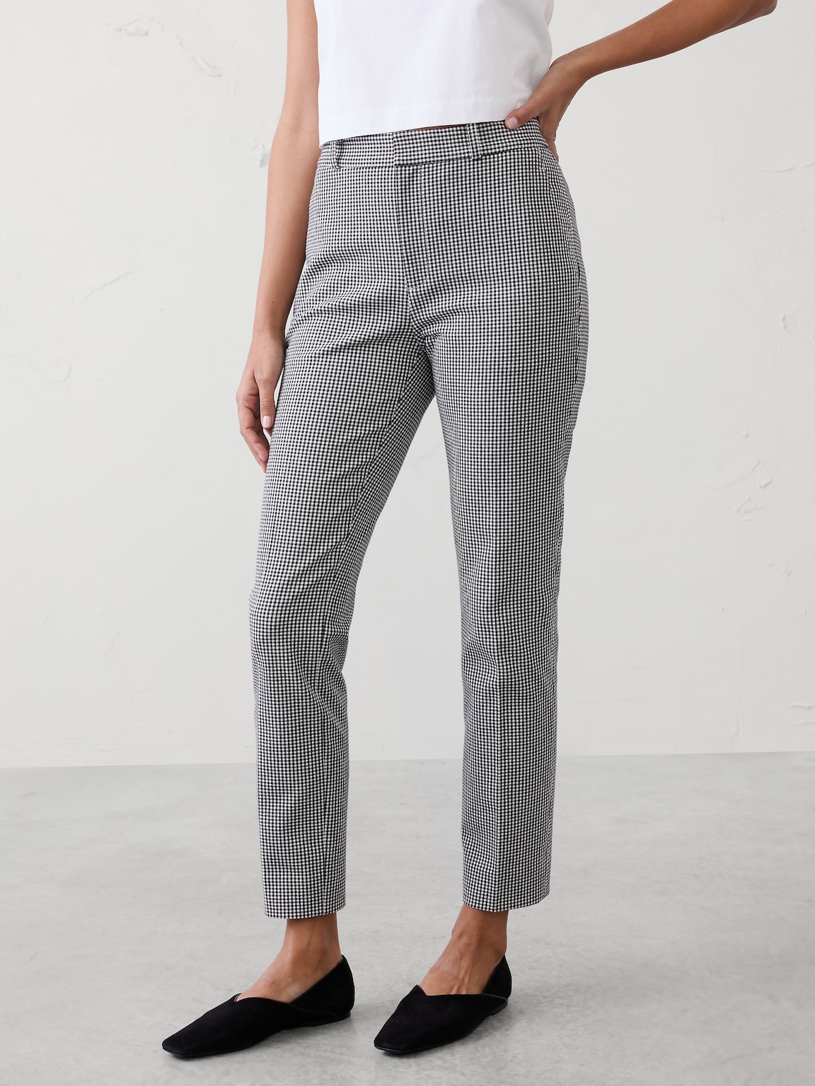 Sloan Slim High-Rise Ankle Pant
