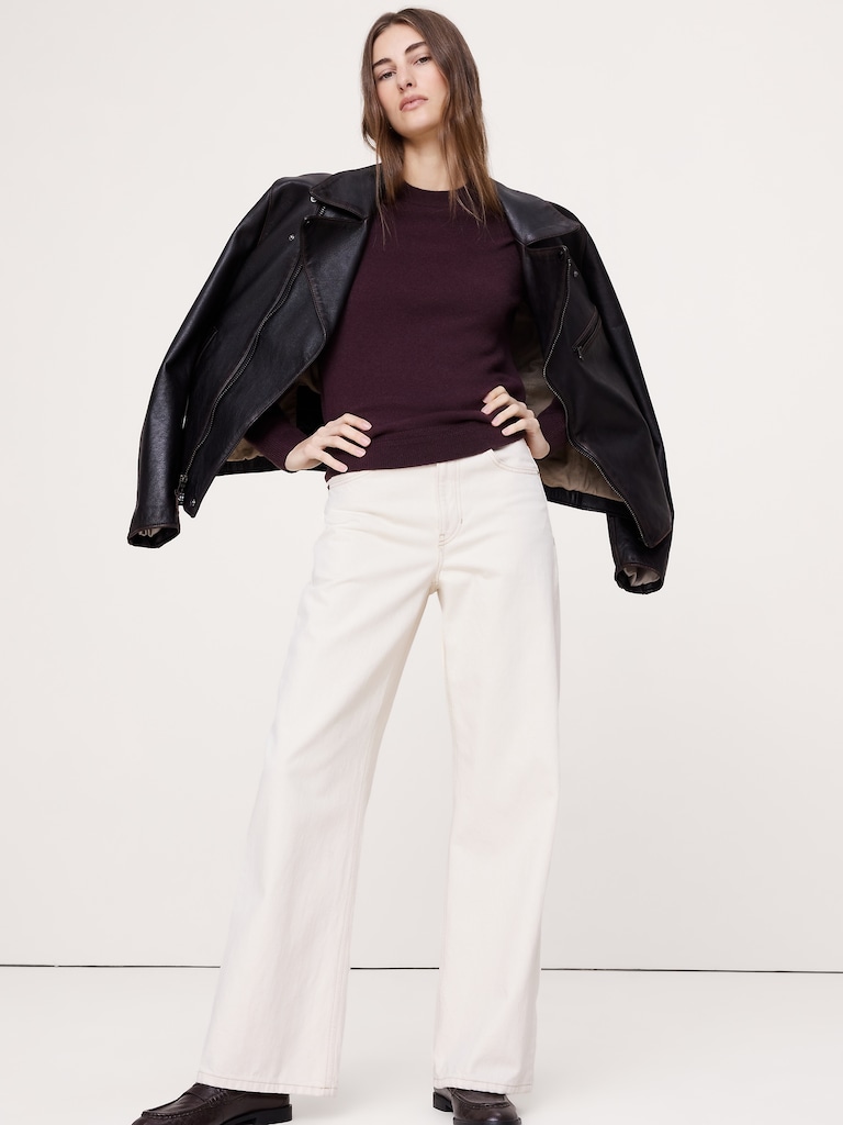 Lightweight Cashmere Crew-Neck Sweater