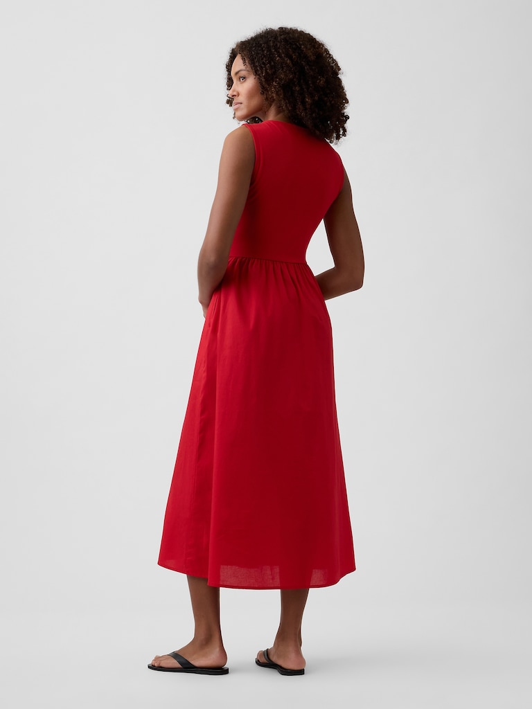Sleeveless Boatneck Midi Dress