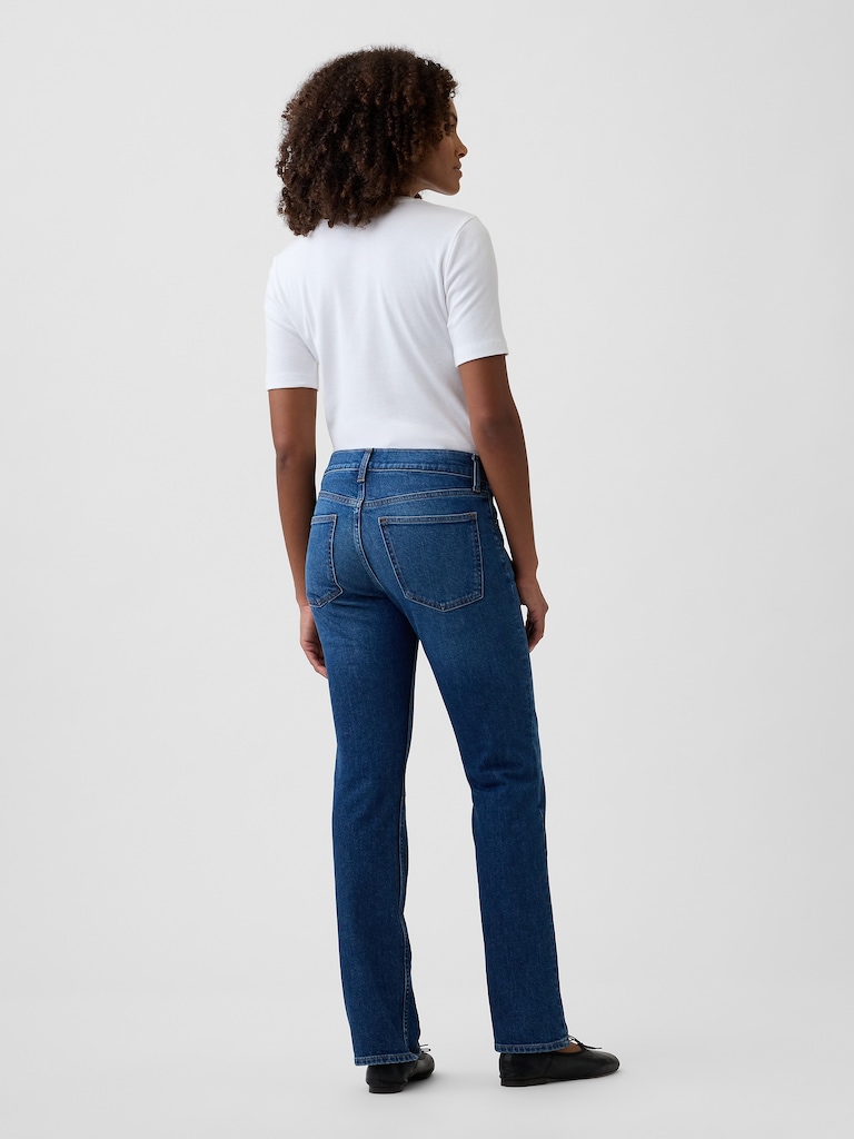 Mid Rise '90s Straight Jeans