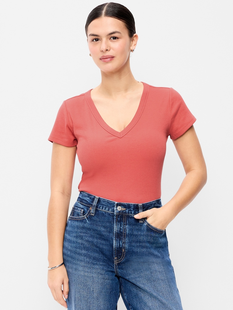 Snug V-Neck Crop T-Shirt