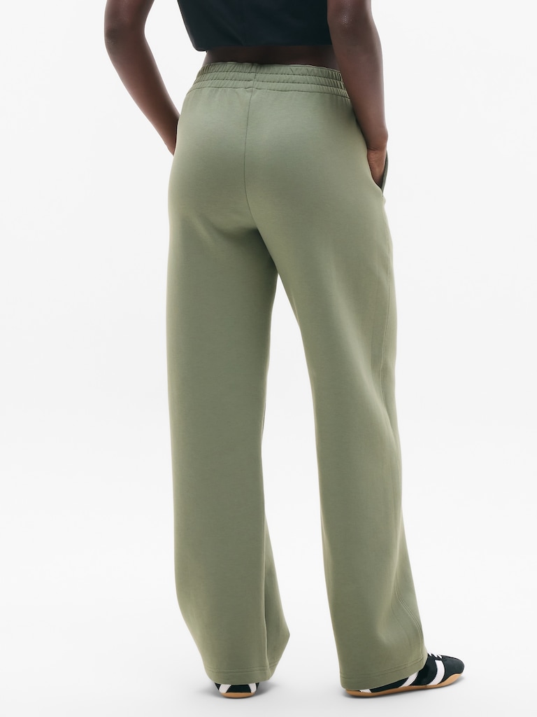 Form Knit Mid Rise Straight Pant