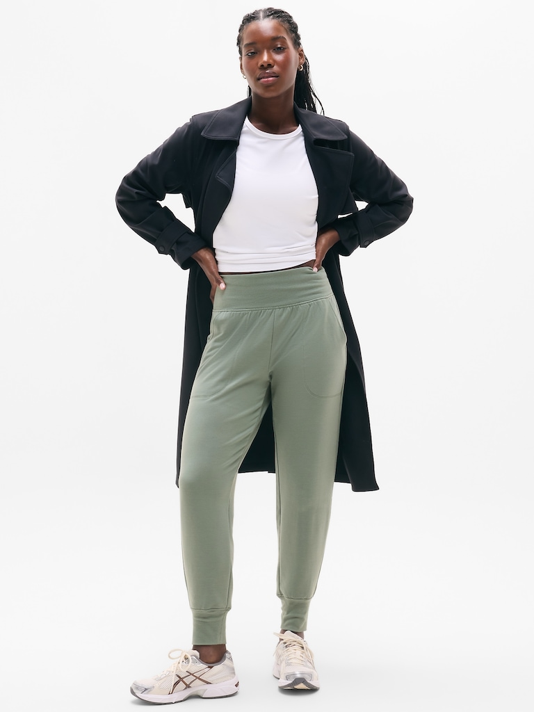 Coaster Luxe High Rise Jogger