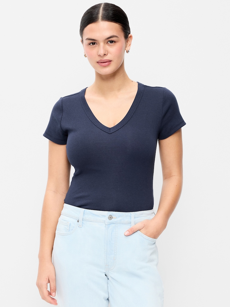 Snug V-Neck Crop T-Shirt