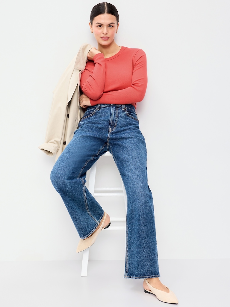 Snug Long-Sleeve Crew-Neck T-Shirt