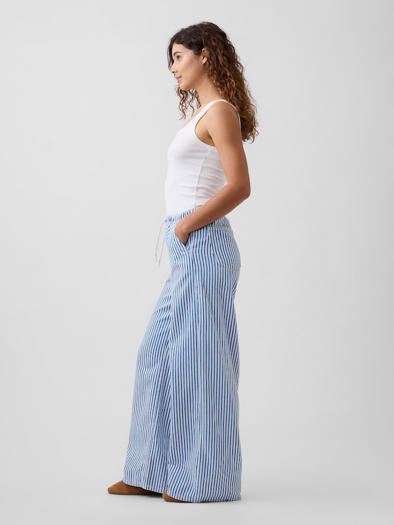 Mid Rise Pull-On SuperLight Wide-Leg Jeans