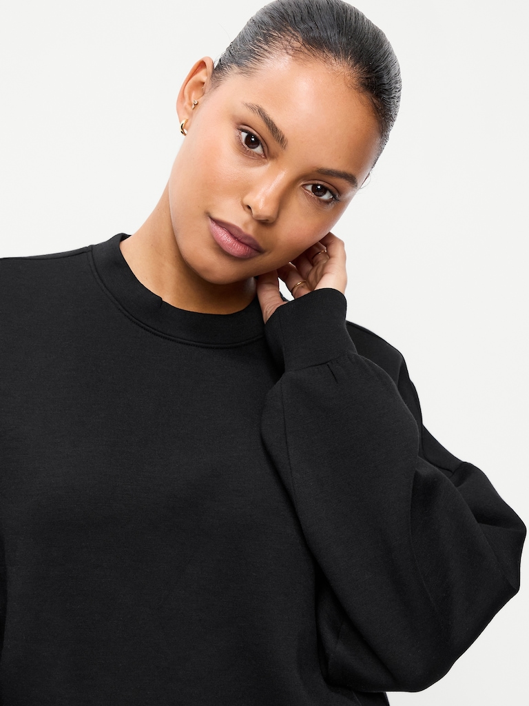 Bounce Fleece Crew-Neck Cropped Top