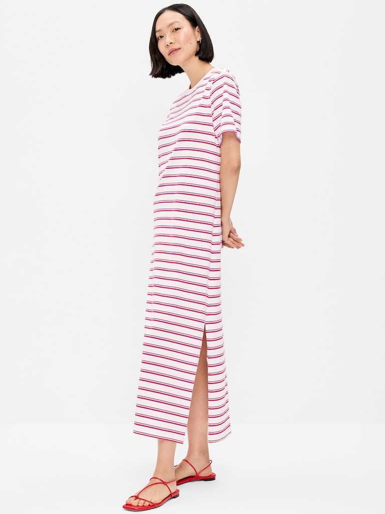 Vintage Crew-Neck Maxi T-Shirt Dress