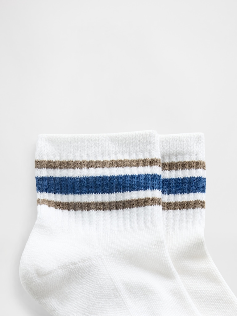 Athletic Quarter Crew Socks