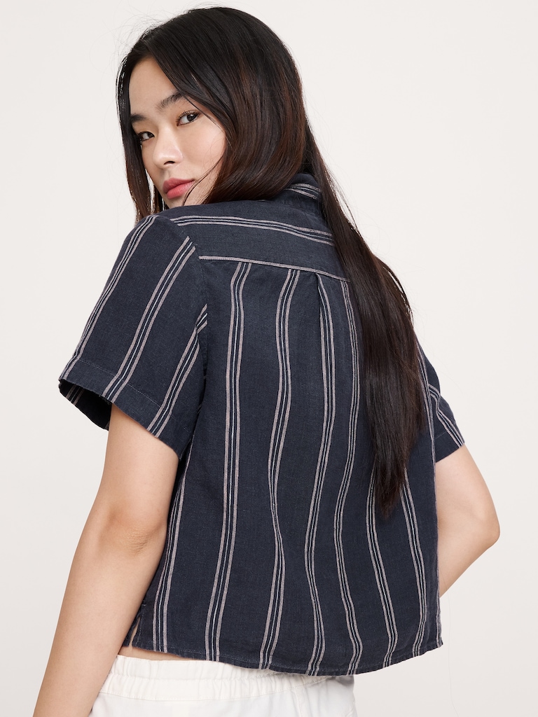 Boxy Linen Cropped Shirt