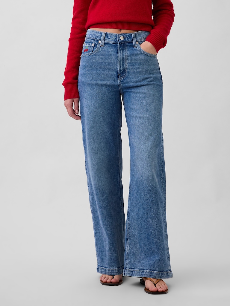 High Rise Stride Heart Pocket Wide-Leg Pants