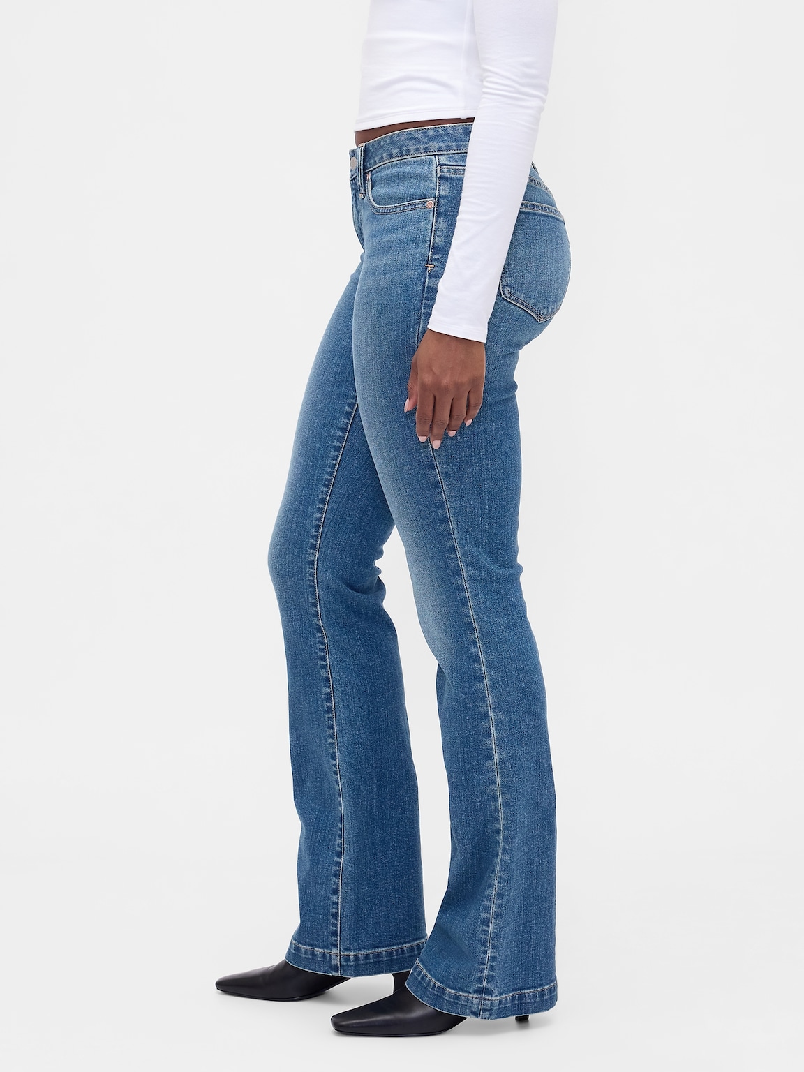 Curvy Low Rise Long & Lean Jeans