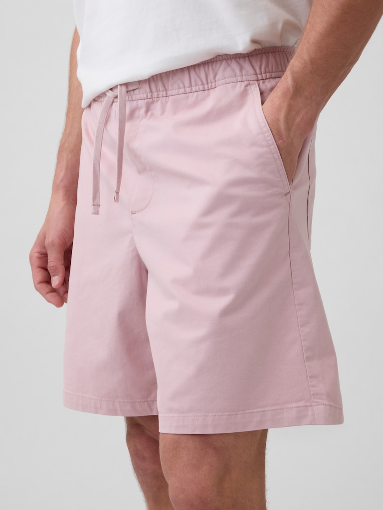 7" Essential Pull-On Khaki Shorts