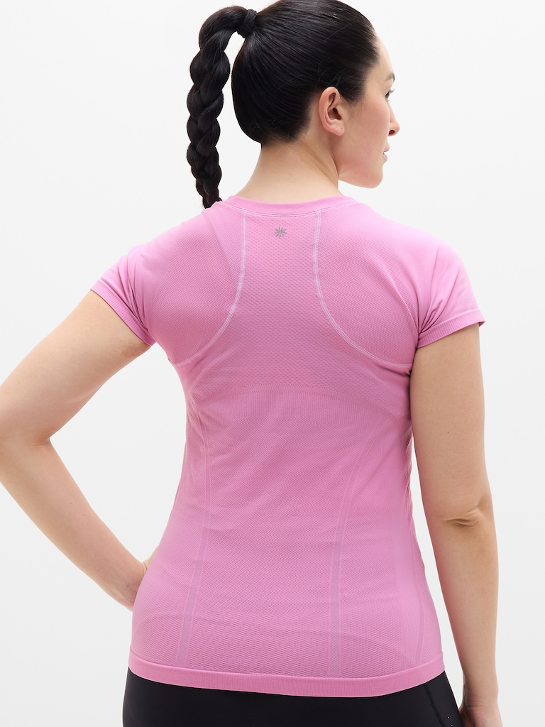 Momentum Seamless Tee