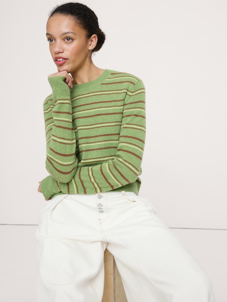 Lightweight Cashmere Crew-Neck Sweater