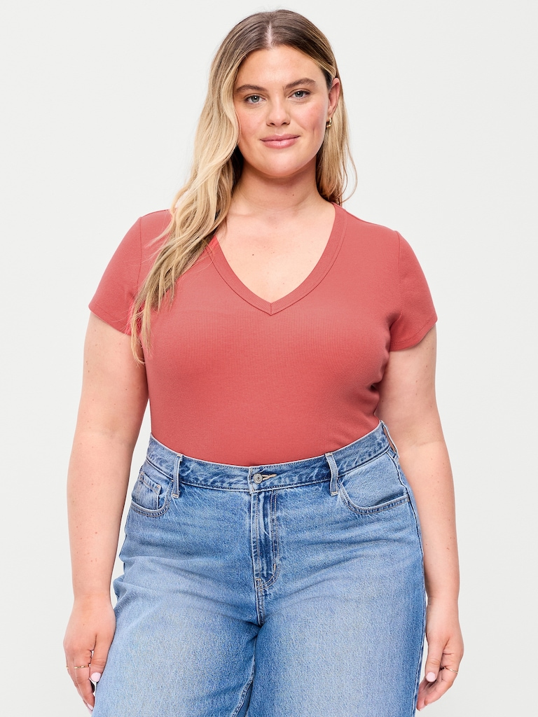 Snug V-Neck Crop T-Shirt