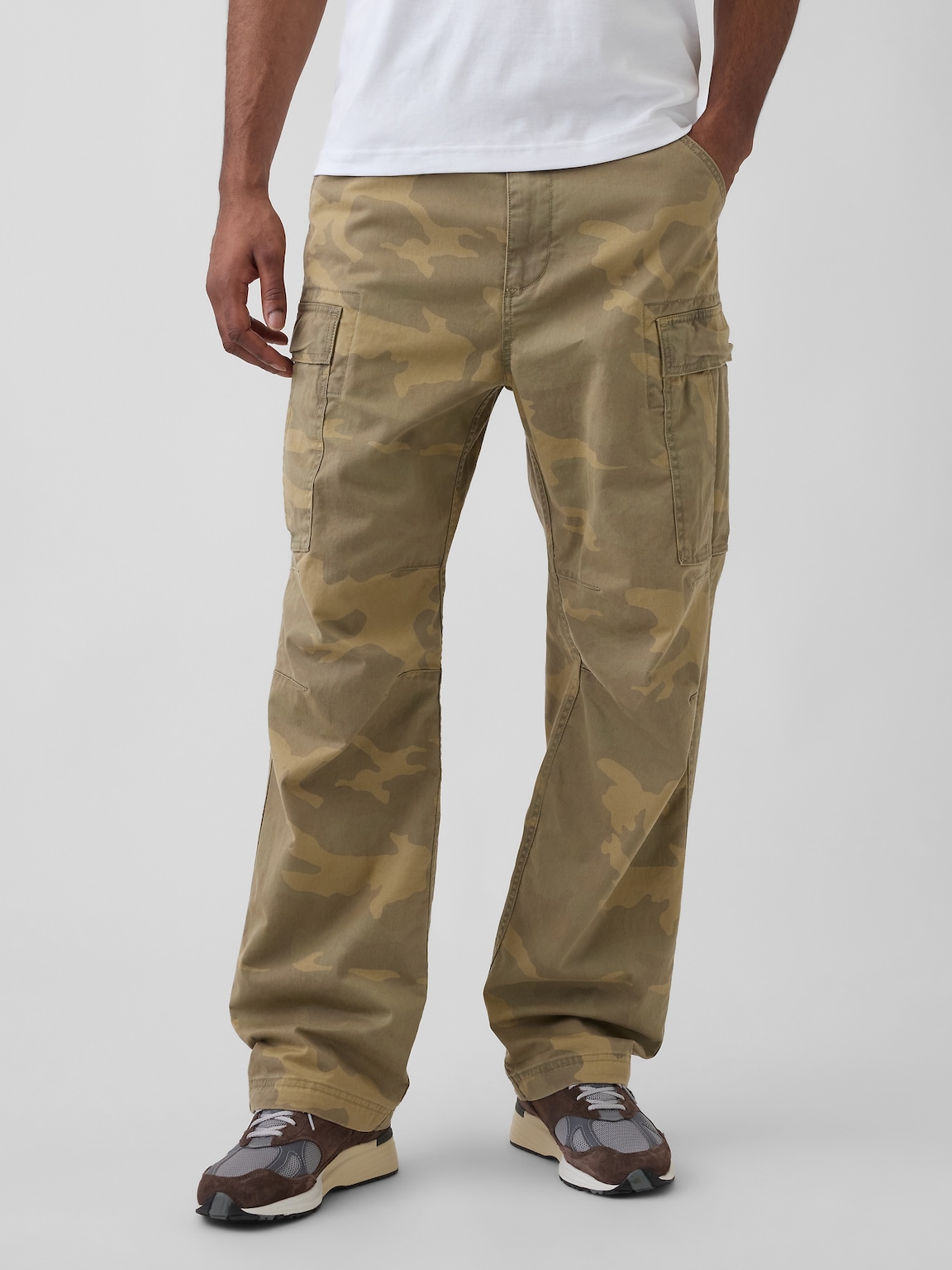 Relaxed Cargo Pants