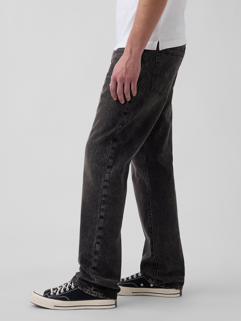 Relaxed Straight Jeans