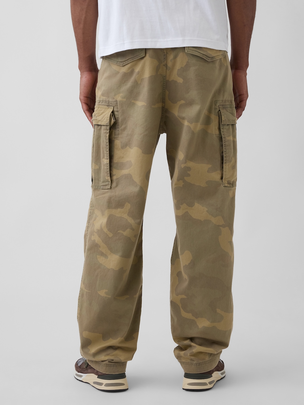 Relaxed Cargo Pants