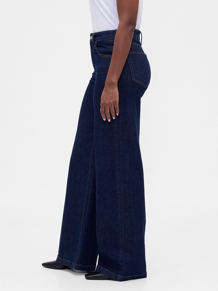 Curvy High Rise Stride Wide-Leg Jeans