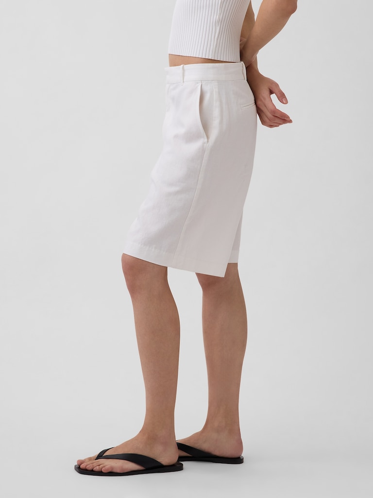 9" Low Rise Linen-Blend Trouser Shorts