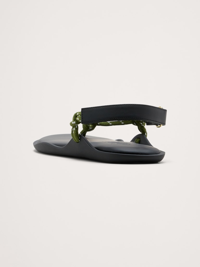 Flò Sandal by Flowze