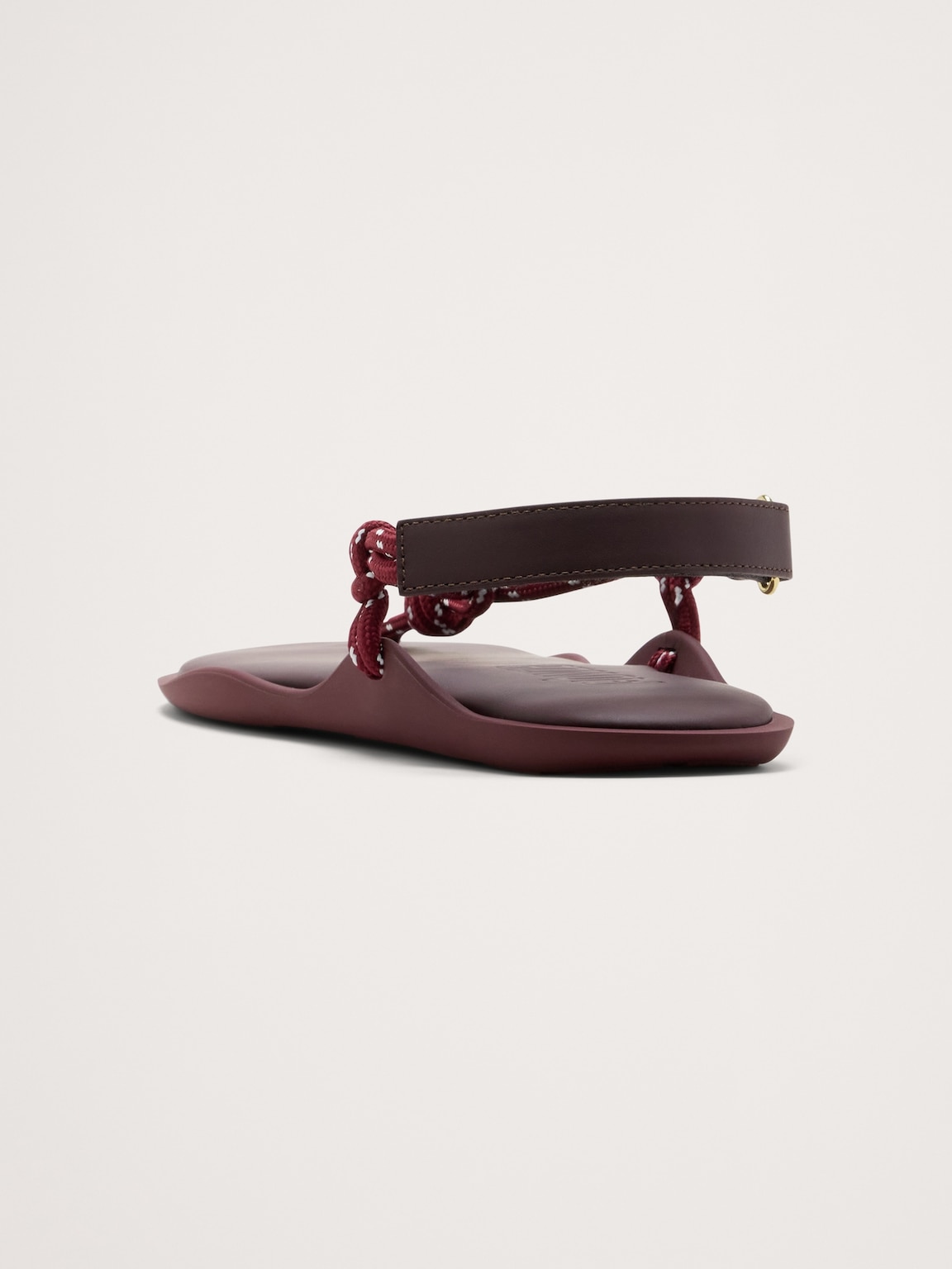 Flò Mono-color Sandal by Flowze