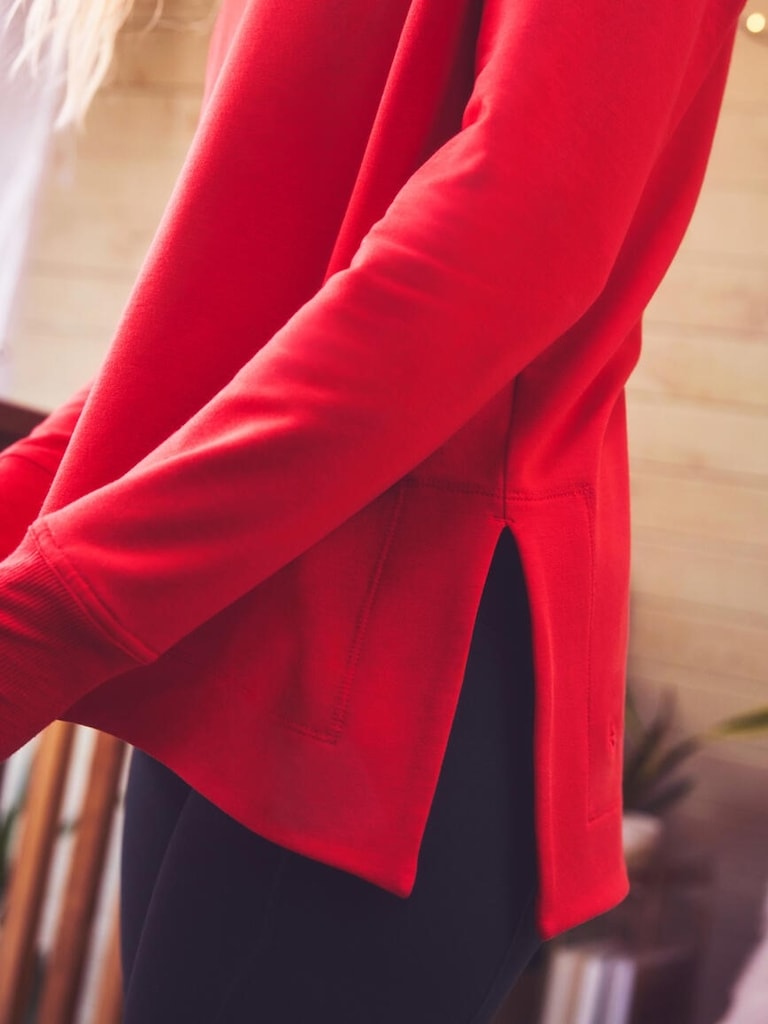 Coaster Luxe Recover Sweatshirt