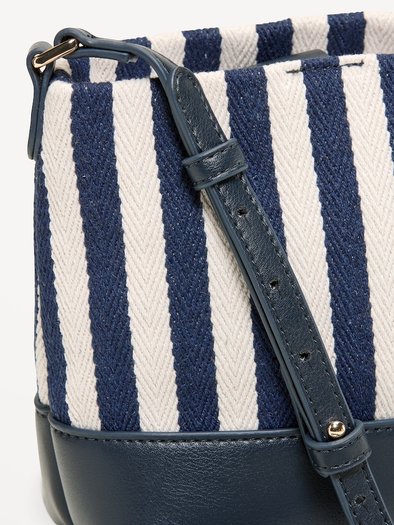 Small Preppy Bucket Bag