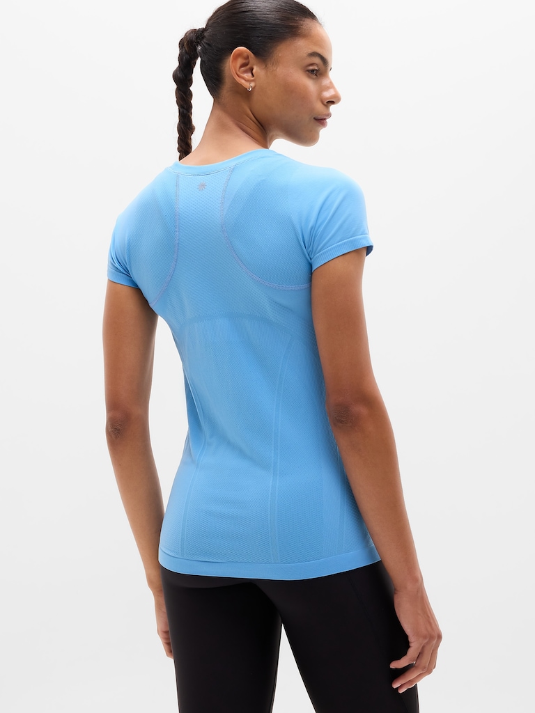 Momentum Seamless Tee