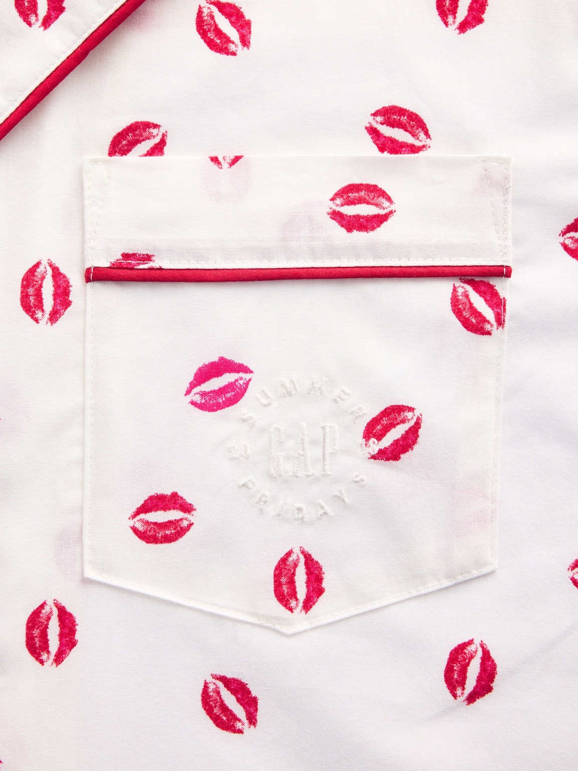 Gap × Summer Fridays Relaxed Poplin Kiss PJ Shirt
