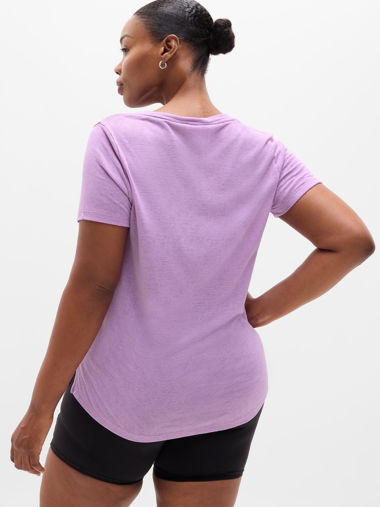 Breezy Scoop V-Neck Tee