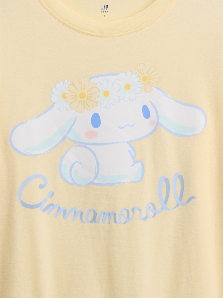 GapKids Hello Kitty Oversized Graphic T-Shirt