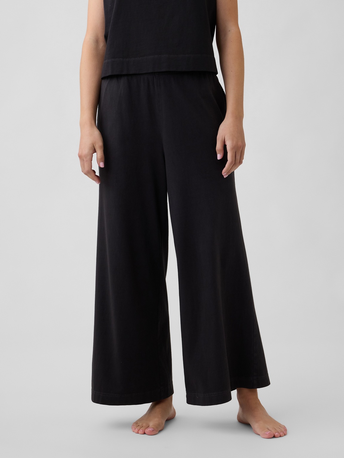 Heavyweight Pull-On Wide-Leg Crop Pants