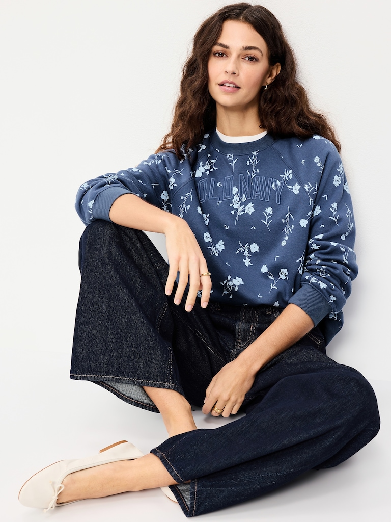 Vintage Crew-Neck Logo-Graphic Sweatshirt