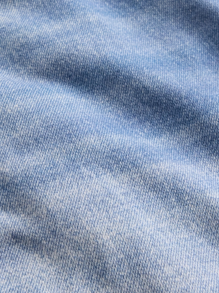 Gap × BÉIS Adult Knit Denim Baggy Shorts