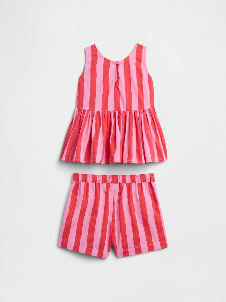babyGap Two-Piece Outfit Set
