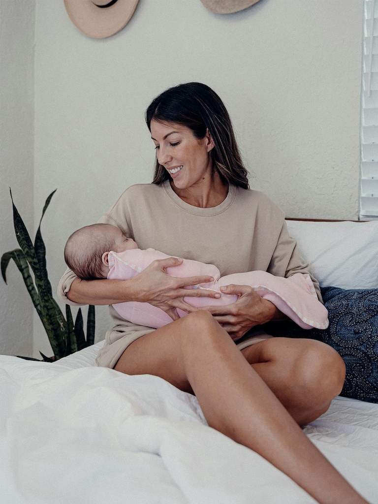 Comfy Cubs Zipper Swaddle Blankets