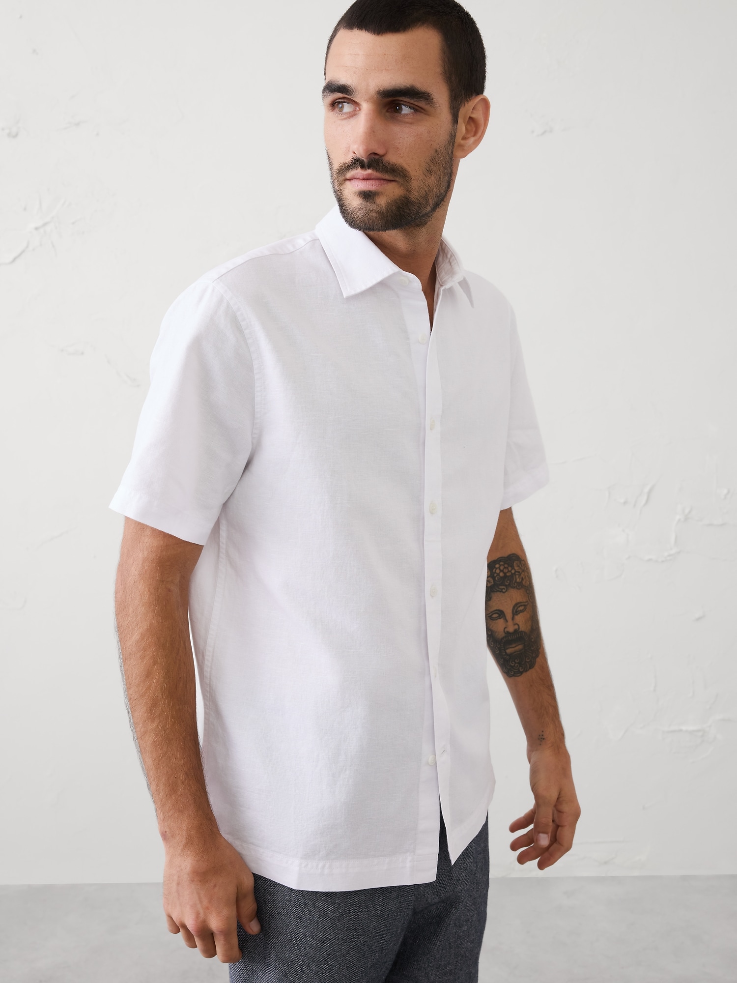 Men's White Casual Shirts | Banana Republic Factory